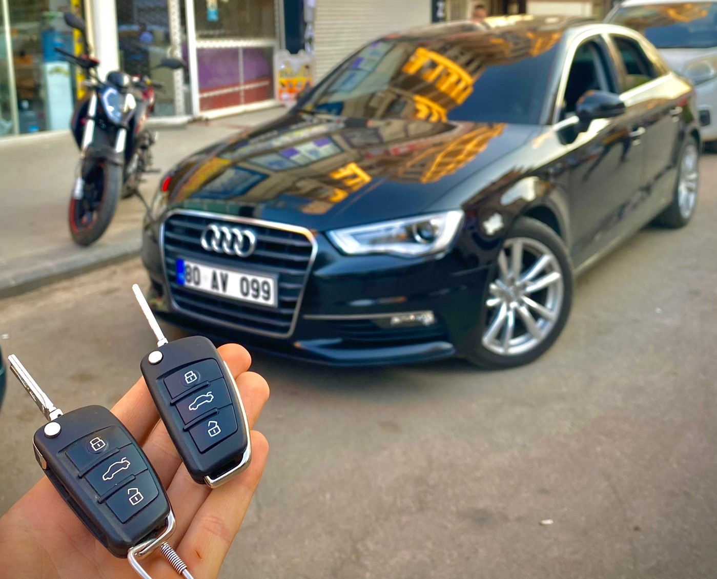 Audi Yedek  Anahtar Uygulaması